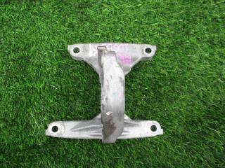 Опора подвесного подшипника NISSAN SERENA HFC26 MR20DD 4 ракурс Опора подвесного подшипника NISSAN SERENA HFC26 MR20DD 4 ракурс
