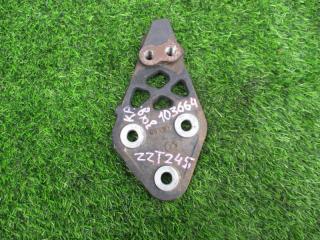 Крепление редуктора заднее TOYOTA ALLION ZZT245 1ZZFE 1 ракурс