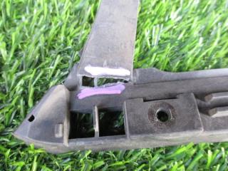 Крепление бампера правое заднее HONDA ZEST JE1 71593-SYA-003 2 ракурс