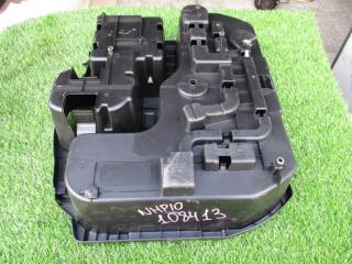 Ящик под инструменты TOYOTA AQUA NHP10 1NZFXE 64991-52011 3 ракурс