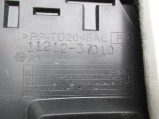 Пластиковая крышка на двс TOYOTA COROLLA RUMION ZRE152 2ZRFE 11212-37010 3 ракурс