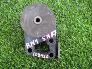 Подушка акпп SUBARU STELLA RN1 EN07 3 ракурс