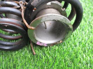 Пружина задняя HONDA Stepwgn RF5 370-601-008 4 ракурс