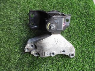 Подушка двигателя правая NISSAN SERENA GFC27 MR20DD 3 ракурс