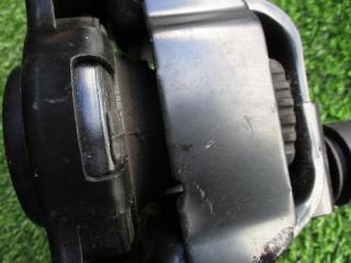 Подушка двигателя правая NISSAN SERENA GFC27 MR20DD 4 ракурс