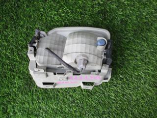 Туманка левая TOYOTA PRIUS ZVW30 47-53 2 ракурс