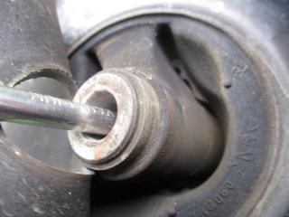 Подушка акпп SUBARU STELLA RN1 EN07 2 ракурс