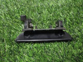 Ручка двери правая передняя MAZDA BONGO BRAWNY SKF6V 2 ракурс