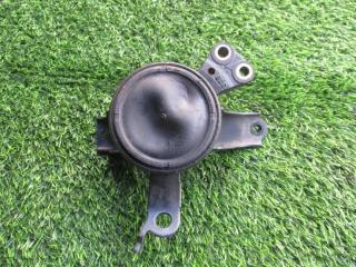 Подушка двигателя правая TOYOTA RACTIS NCP100 1NZFE 4 ракурс Подушка двигателя правая TOYOTA RACTIS NCP100 1NZFE 4 ракурс