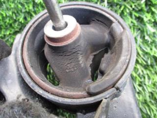 Подушка двигателя левая TOYOTA CARINA AT212 5AFE 5 ракурс Подушка двигателя левая TOYOTA CARINA AT212 5AFE 5 ракурс
