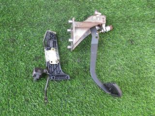 Педаль газа TOYOTA ARISTO JZS160 2JZGE 2 ракурс