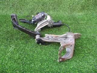 Педаль газа INFINITI QX56 JA60 VK56DE 3 ракурс