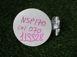 Лючок бензобака TOYOTA SIENTA NSP170 1 ракурс