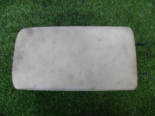 Подлокотник TOYOTA ARISTO JZS160 2JZGE 3 ракурс Подлокотник TOYOTA ARISTO JZS160 2JZGE 3 ракурс