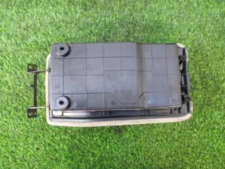 Подлокотник TOYOTA ARISTO JZS160 2JZGE 4 ракурс Подлокотник TOYOTA ARISTO JZS160 2JZGE 4 ракурс