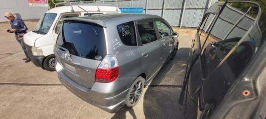 Амортизатор задний HONDA FIT GD1 3 ракурс