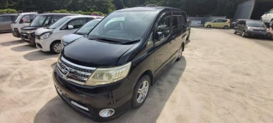 Радиатор основной NISSAN SERENA CC25 MR20DE 4 ракурс