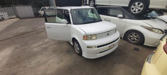 Решетка радиатора TOYOTA BB NCP31 4 ракурс