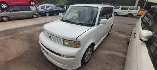 Решетка радиатора TOYOTA BB NCP31 5 ракурс