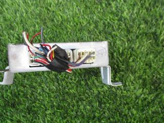 Блок управления рулевой колонкой TOYOTA CELSIOR UCF30 3UZFE 89227-50090 4 ракурс