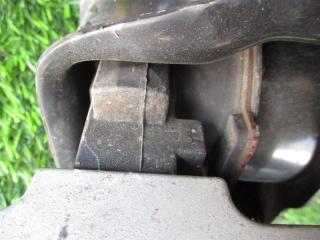 Подушка двигателя правая NISSAN MARCH AK12 CR12DE 3 ракурс