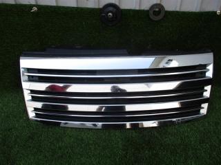 Решетка радиатора NISSAN ELGRAND E51 62310-1A51A 1 ракурс