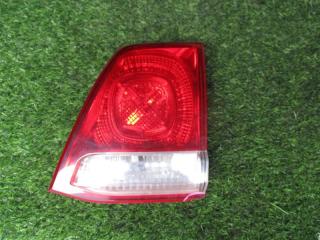 Вставка между стопов правая TOYOTA LAND CRUISER UZJ200 60-136 1 ракурс