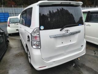 Подушка акпп левая TOYOTA NOAH ZRR75 3ZRFAE 4 ракурс