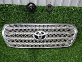 Решетка радиатора TOYOTA LAND CRUISER UZJ200 53101-60480 1 ракурс