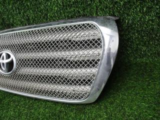 Решетка радиатора TOYOTA LAND CRUISER UZJ200 53101-60480 2 ракурс