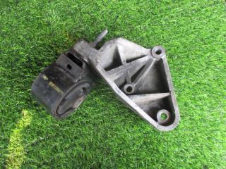 Подушка акпп SUZUKI SWIFT ZC31S M16A 2 ракурс Подушка акпп SUZUKI SWIFT ZC31S M16A 2 ракурс