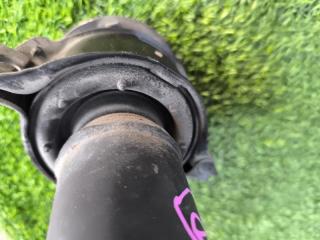 Карданный вал задний NISSAN ELGRAND E51 VQ35DE 2WD 3 ракурс