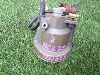 Туманка правая TOYOTA RAUM NCZ20 52-040 2 ракурс