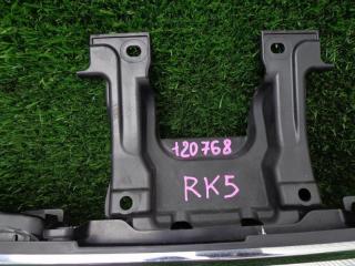 Решетка радиатора HONDA Stepwgn RK5 3 ракурс