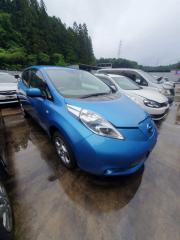 Капот NISSAN LEAF ZE0 3 ракурс