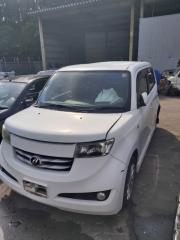 Амортизатор задний TOYOTA BB QNC25 4WD 4 ракурс