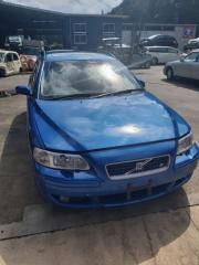 Привод левый задний VOLVO V70 YV1SW52 B5254T4 4WD 4 ракурс