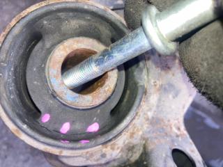 Балка подвески задняя NISSAN LEOPARD JHY33 VQ30DE 5 ракурс Балка подвески задняя NISSAN LEOPARD JHY33 VQ30DE 5 ракурс