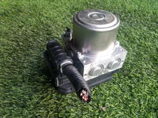 Блок abs DAIHATSU GRAN MAX S413P 2NR-VE 3 ракурс