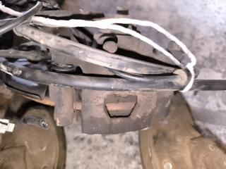 Ступица левая задняя NISSAN DUALIS KJ10 MR20 4 ракурс Ступица левая задняя NISSAN DUALIS KJ10 MR20 4 ракурс