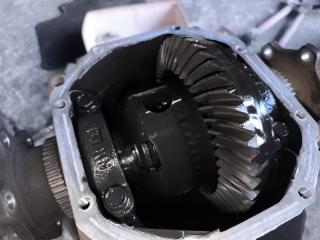 Редуктор задний NISSAN CIMA HF50 VQ30DET LSD 4 ракурс Редуктор задний NISSAN CIMA HF50 VQ30DET LSD 4 ракурс