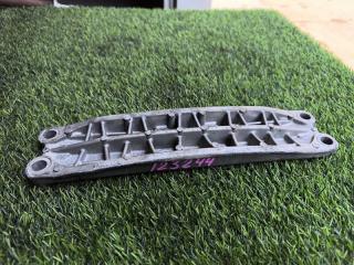 Балка под кпп TOYOTA MARK II JZX110 1JZFSE 2 ракурс