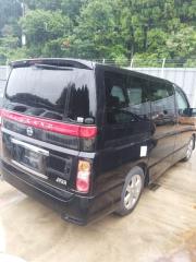 Стоп-сигнал правый NISSAN ELGRAND ME51 D005 3 ракурс