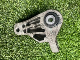 Подушка акпп VOLVO XC60 DZ47 B4204T7 3 ракурс