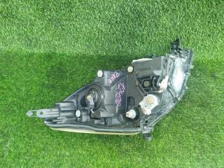Фара левая TOYOTA ISIS ZNM10 44-69 3 ракурс Фара левая TOYOTA ISIS ZNM10 44-69 3 ракурс