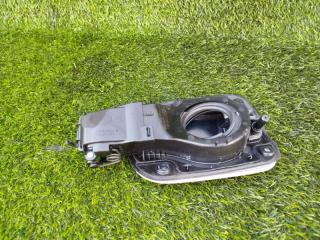 Лючок бензобака LEXUS RC300H AVC10 2AR-FSE