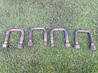 Стремянка рессоры передняя TOYOTA DYNA 1995 контрактная Стремянка рессоры передняя TOYOTA DYNA 1995