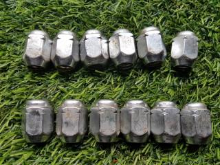 Запчасть гайка колесная задняя INFINITI QX56