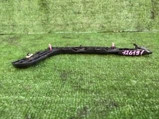 Крепление бампера левое заднее TOYOTA COROLLA ZWE214 2ZR-FXE 52576-12250 2 ракурс Крепление бампера левое заднее TOYOTA COROLLA ZWE214 2ZR-FXE 52576-12250 2 ракурс