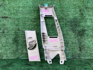 Накладка на стойку кузова правая TOYOTA RAV4 AVA44 2AR-FXE 6241042070 2 ракурс